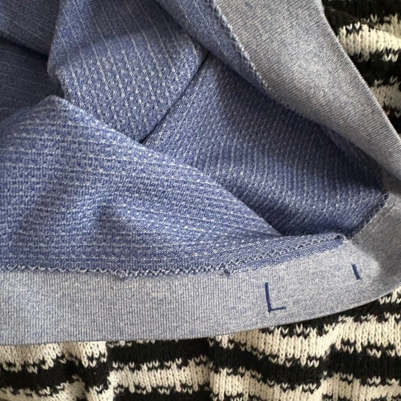 Lululemon Blue Herringbone Swift Short Sleeve Tee Size Large - Picture 6 of 7